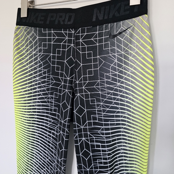 NIKE Pro Dri-Fit Full Length Tights - Picture 5 of 7